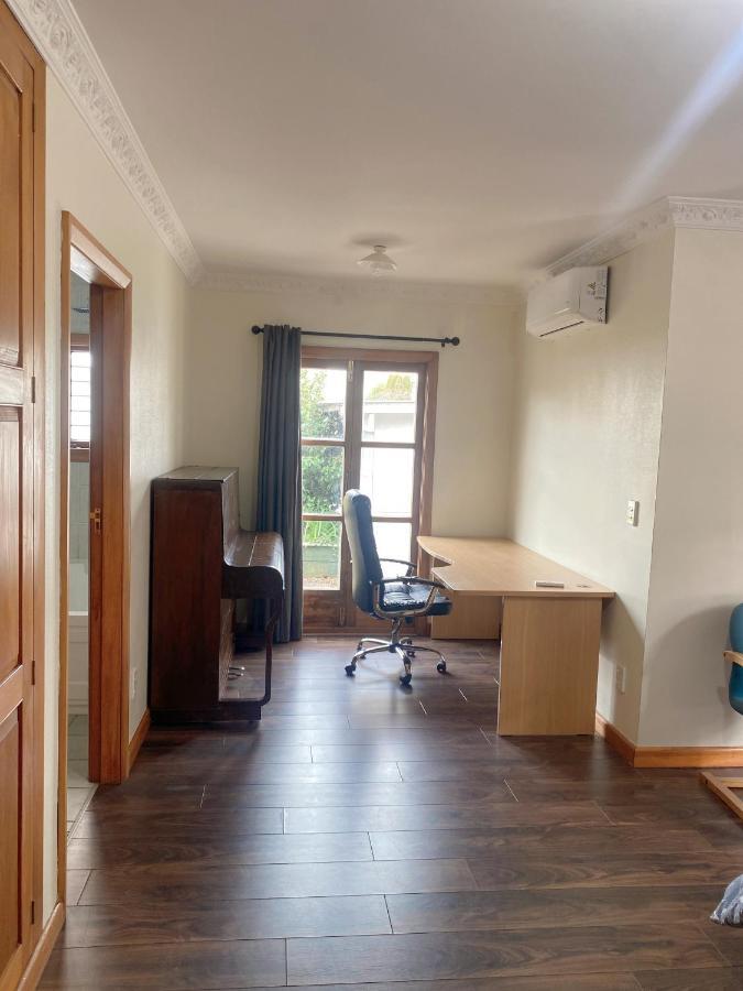 Merivale Four Bedroom House كريستتشيرش المظهر الخارجي الصورة